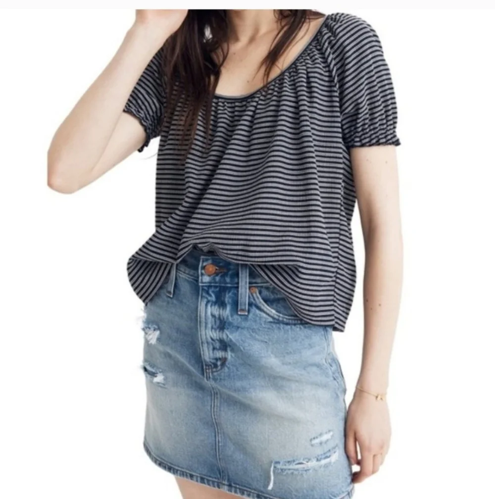 Madewell NWT Blue White Striped Smocked Neck Puff Sleeve Casual Coastal Top Med.